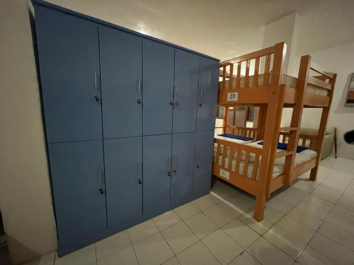 Oseania Hostel Senggigi Eksteriør billede