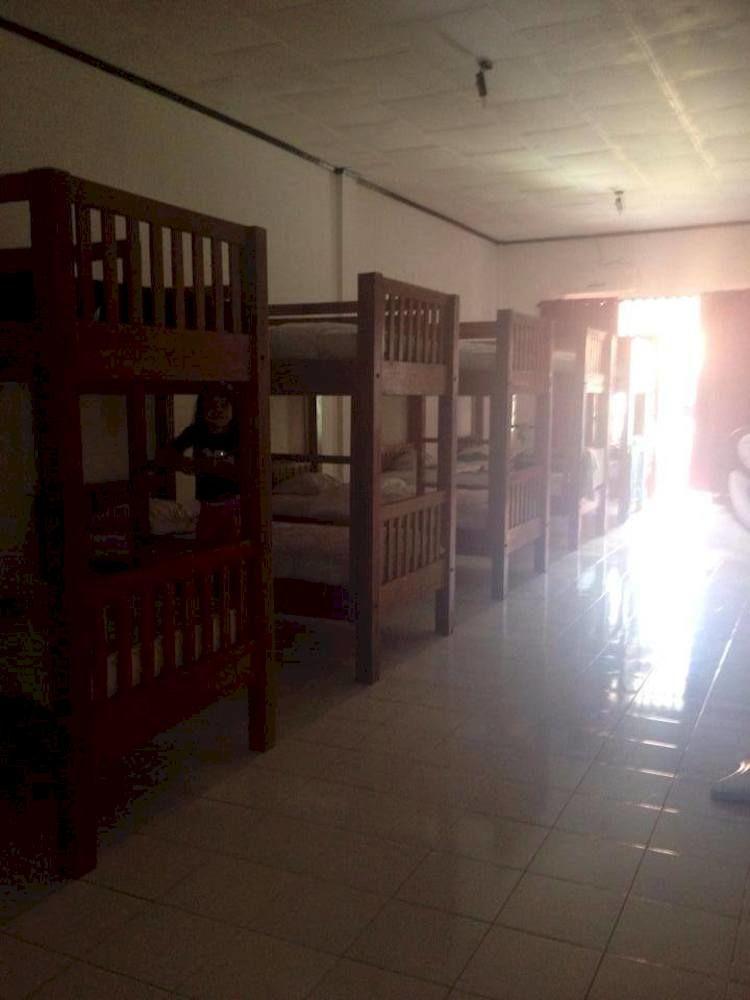 Oseania Hostel Senggigi Eksteriør billede